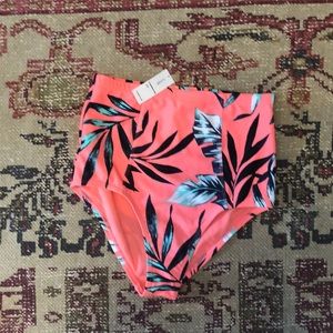 NWT High waisted swim bottoms in palm leaf print